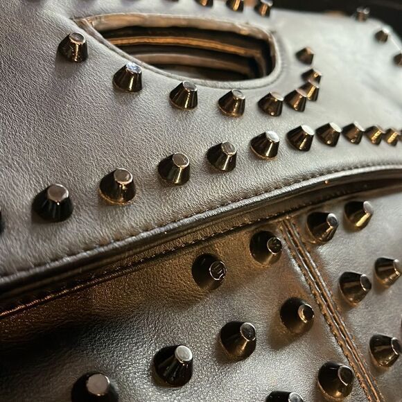Mms black studded envelope pocketbook/purse handbag - Picture 12 of 12